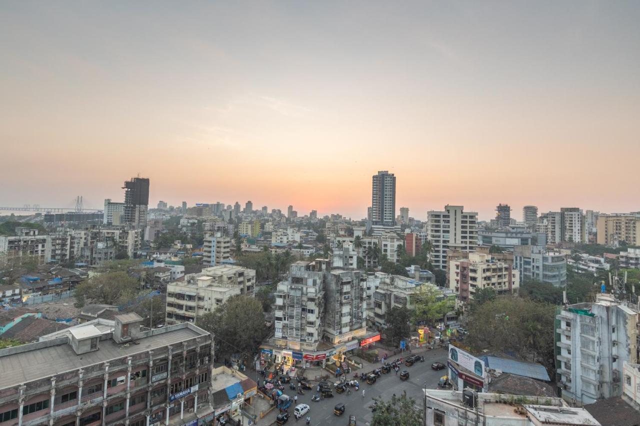 Osi Apartments Bandra West Мумбаи Экстерьер фото