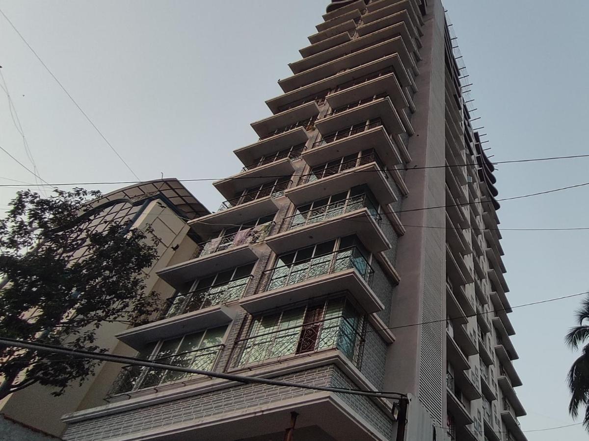 Osi Apartments Bandra West Мумбаи Экстерьер фото